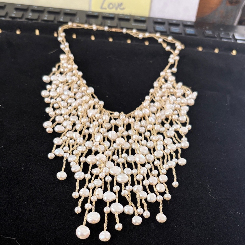 Elegant Gold Pearl Necklace